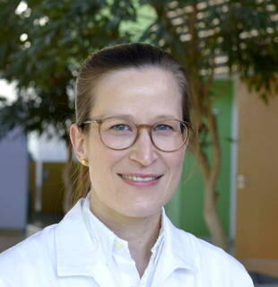 Dr. Stephanie Löbig
