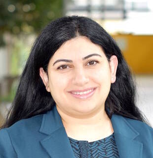 Dr. med. Loma Samia