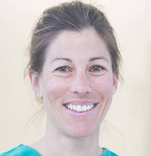 Dr. med. Corinna Witten